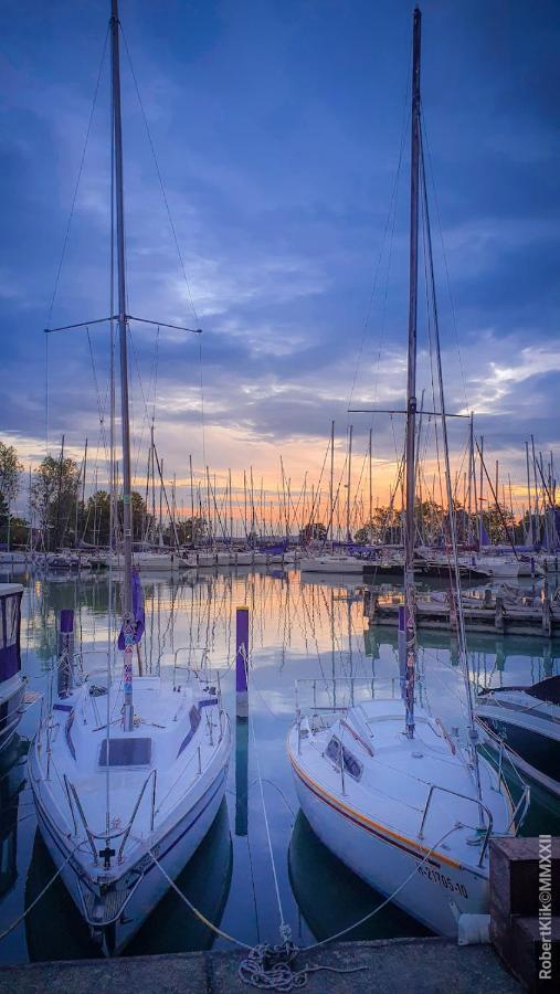 Fonix Hotel Balatonfoldvar Luaran gambar