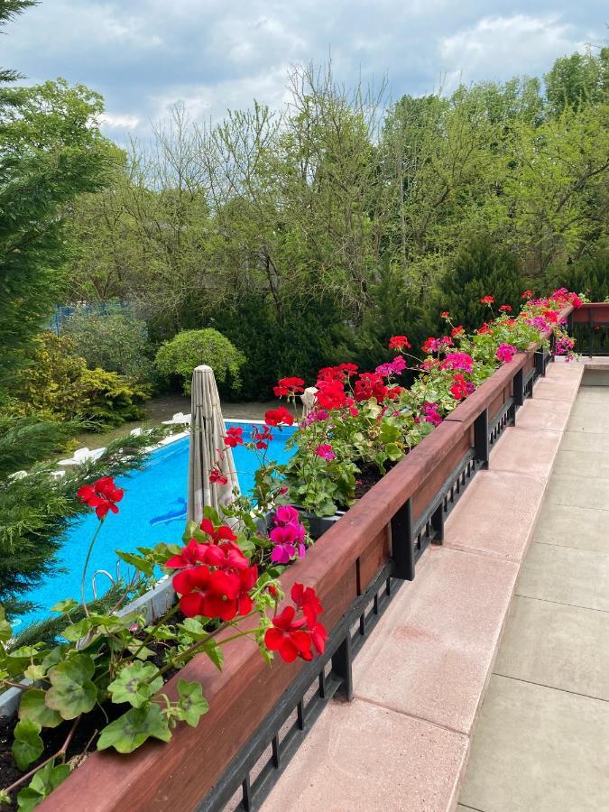 Fonix Hotel Balatonfoldvar Luaran gambar