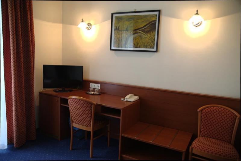 Fonix Hotel Balatonfoldvar Luaran gambar