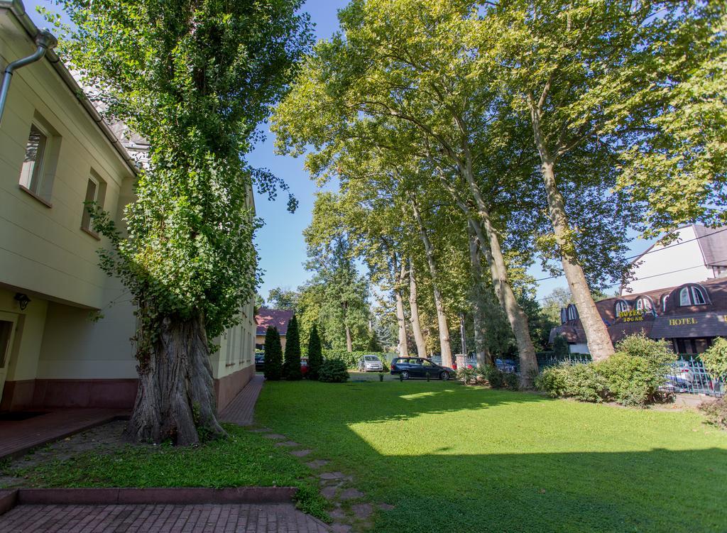 Fonix Hotel Balatonfoldvar Luaran gambar
